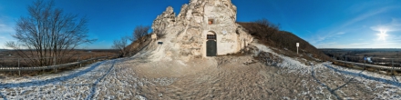 Пещерная церковь во имя Сицилийской иконы Божией матери в Больших Дивах. Фотография.