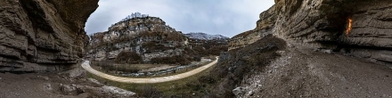 В Тызыльском ущелье (530). Тызыльское ущелье. Фотография.