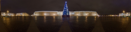 Новогодняя елка на Дворцовой площади. Санкт-Петербург. Фотография.