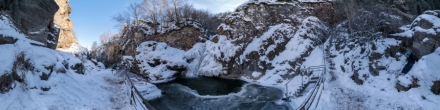Медовые водопады, зима (566). Фотография.