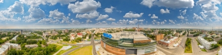 Панорама площади Лядова (ТРК НЕБО). Фотография.