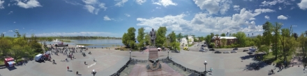 Иркутск Памятник Александр 3. Фотография.