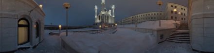 Кремль. У мечети Кул Шариф. Фотография.
