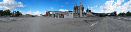 Завод по добыче и переработке извести п.Богатырь Самарская область. Фотография.