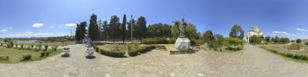 Херсонес Таврический. Памятник Андрею Первозванному. Фотография.