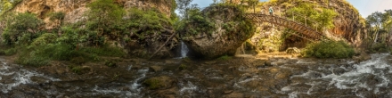 Медовые водопады. Фотография.