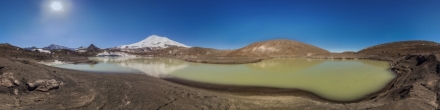 Озеро Бирджалы. Эльбрус. Фотография.