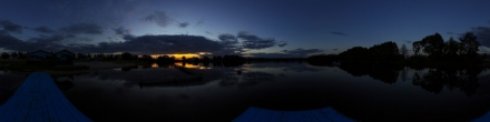 Закат на Лабозовском озере. Фотография.