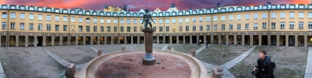 Круглый двор в Стокгольме. Фотография.