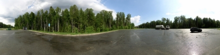 Дорога Нягань - Ханты-Мансийск в районе Каменного месторождения. Май 2020. Фотография.