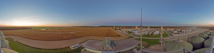Наивысшая точка зерноочистительно-сушильного комплекса ЗСК-40 (30 метров). Фотография.