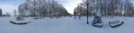 Снеговики 2021 в парке Лосева. Ханты-Мансийск. Фотография.