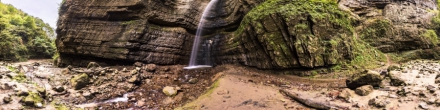 Малый Чегемский водопад. Чегемские водопады. Фотография.