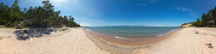 Песок пляжей Сарайского залива. Байкал. Фотография.