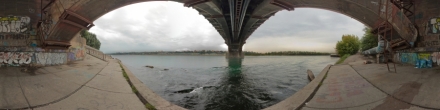 Под Глазковским мостом. Иркутск. Фотография.