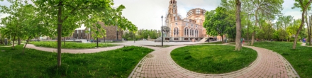 Почти построенный армянский храм около Публичной библиотеки. Фотография.