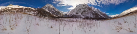 Ущелье Птыш. Домбай. Фотография.