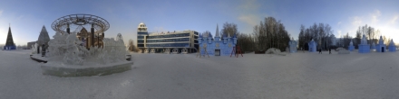 Площадь при -40. Ханты-Мансийск. Фотография.