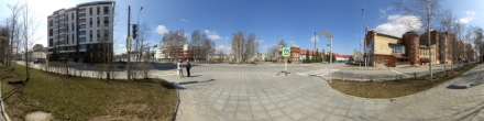Ул. Дзержинского - Комсомольская. Весна 2020. Ханты-Мансийск. Фотография.