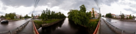 ** 2020-07-04 Соломбала , вид на "Спасо-Преображенский Морской собор", мост через реку Соломбалка . Фотография.