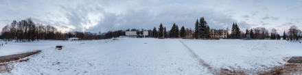 Городской Парк. Краеведческий музей.. Великие Луки. Фотография.
