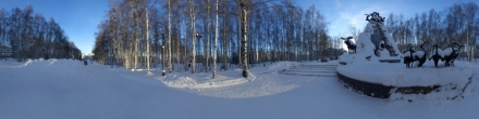 Снеговики 2021 в парке Лосева. Ханты-Мансийск. Фотография.