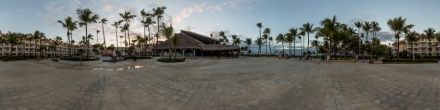 На территории отеля Occidental Caribe.. Пунта Кана. Фотография.