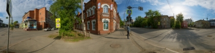 Переулок улицы Розы Люксембург и переулка Сакко. Томск. Фотография.
