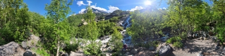Алибекский водопад. Домбай. Фотография.