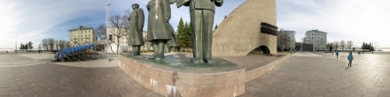 *** 2026-05-04 Монумент Победы в Великой Отечественной войне 1941-1945, Вечный огонь, Площадь мира.. Архангельск. Фотография.