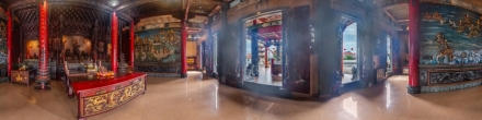 Внутри храмового комплекса Vihara Satya Dharma.. Denpasar. Фотография.