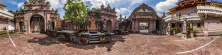 Дворы Денсапара. Denpasar. Фотография.