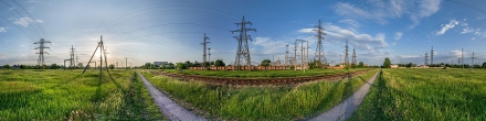 Мак и много проводов (256). Фотография.
