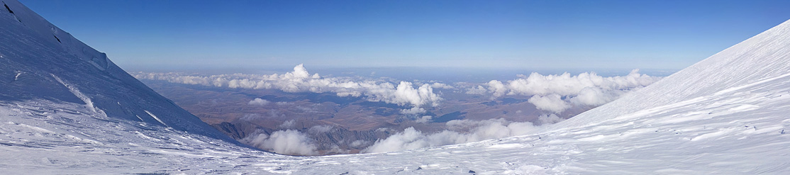 Панорама с седловины Эльбруса