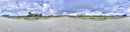 Пирамида - Дворец Мира и Согласия. Астана. Фотография.