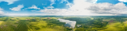 Чижковское озеро с высоты 500 м.. Чижково. Фотография.