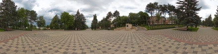 Памятник А.П.Ермолову . Фотография.