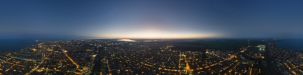 Ночной полет над Таганрогом. Таганрог. Фотография.
