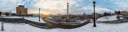 Тёплый Февраль в Киеве. Фотография.