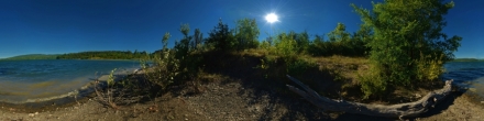 Солнце над Симферопольским водохранилищем. Фотография.
