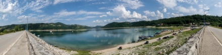 Вид с дамбы (672). Zlatarsko jezero. Фотография.