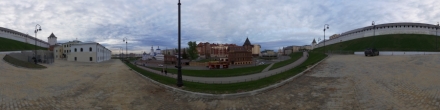 Кремлёвские стены. Консисторская башня (1). Фотография.