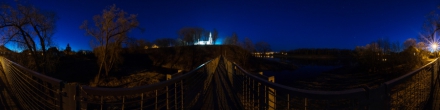 Пешеходный мостик к Софийскому собору. Полоцк. Фотография.