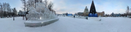 Ледовый городок 17-18. Ханты-Мансийск. Фотография.