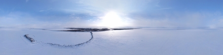 Над льдами Финского залива. Кронштадт. Фотография.