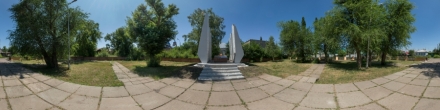 Памятник погибшим борцам за Советскую власть в годы Гражданской войны. Фотография.
