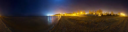 Азовское море у набережной Таганрога. Таганрог. Фотография.
