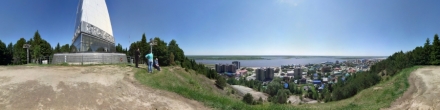 Большая вода. Вид от пирамиды. Ханты-Мансийск. Фотография.