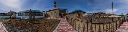 Минарет и Мечеть. Фотография.