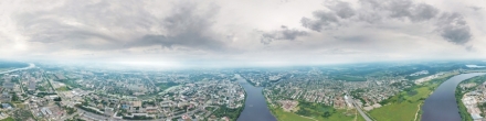 Волга у Восточного моста (500 метров). Фотография.